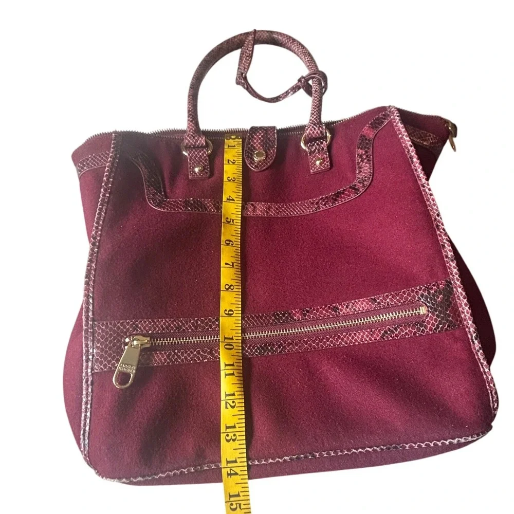 Badgley Mischka Burgundy Wool Tote Bag Snakeskin Trim Zip Pocket‎ Satchel